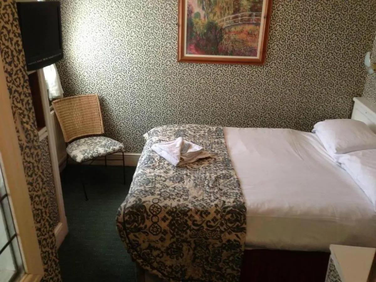 Penrhys Hotel Cardiff Guest house