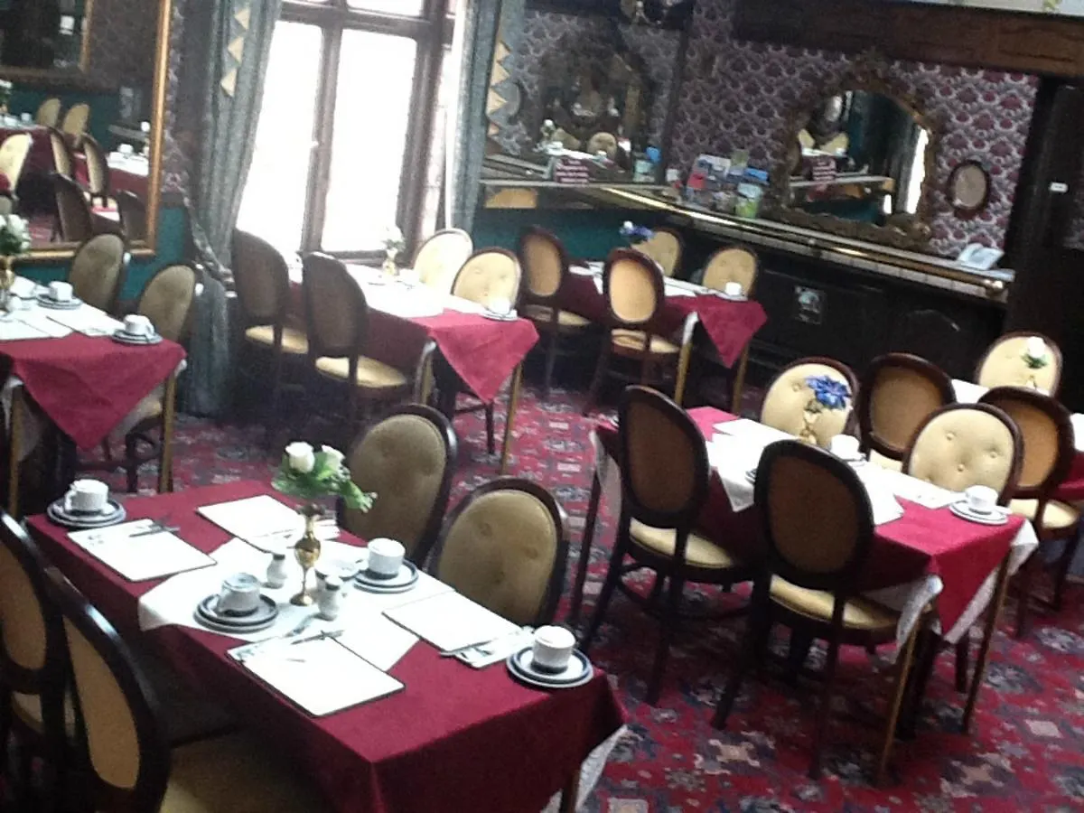 Penrhys Hotel Cardiff Guest house